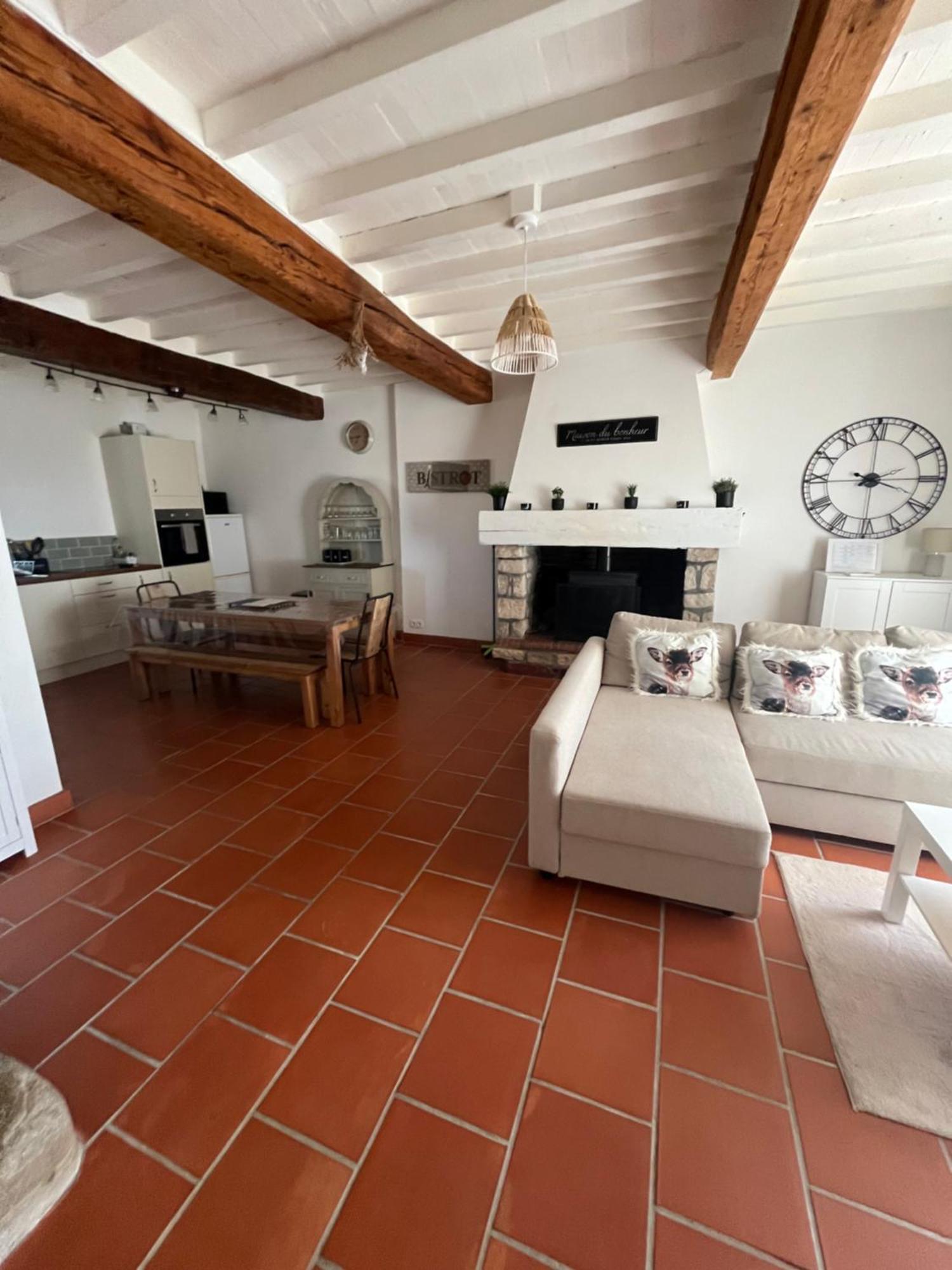 Villa Domaine Saladry à Villepinte  Extérieur photo