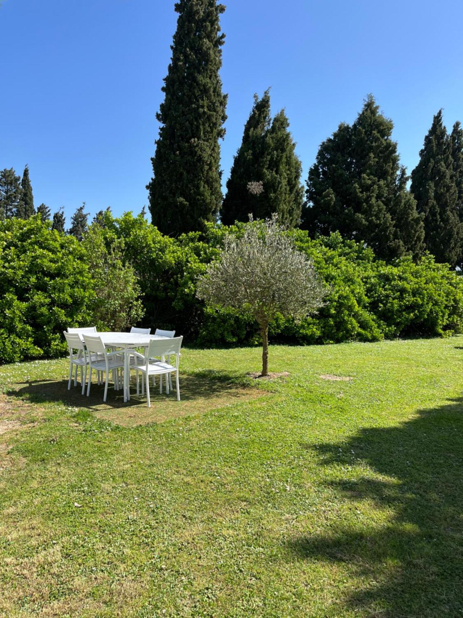 Villa Domaine Saladry à Villepinte  Extérieur photo