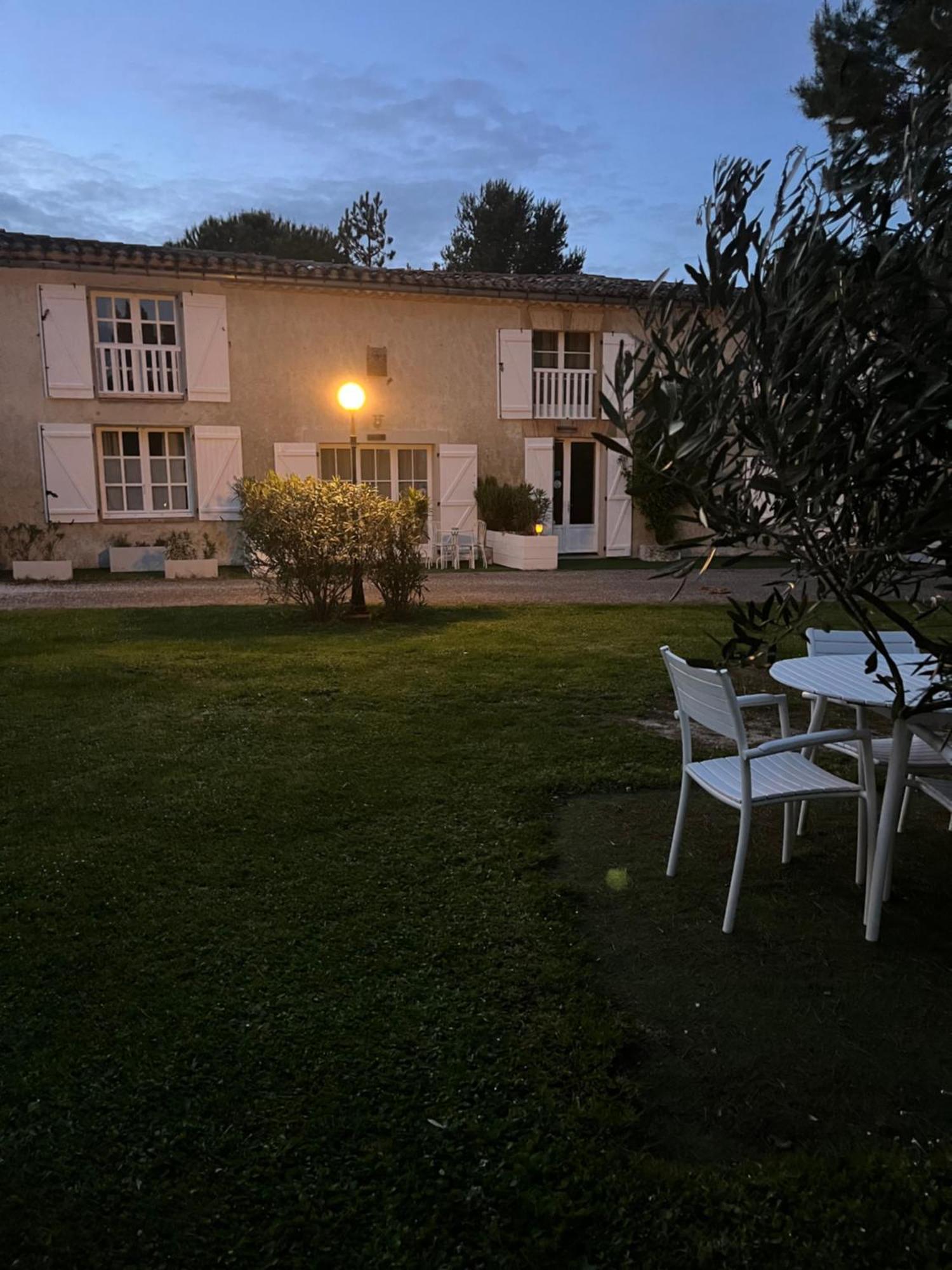 Villa Domaine Saladry à Villepinte  Extérieur photo